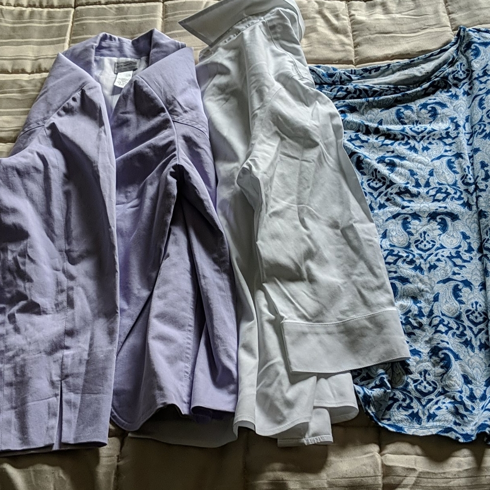 Women's clothing bundle